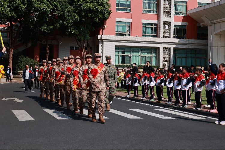 共赴“軍旅之約”，中山多個鎮(zhèn)街歡送新兵入伍